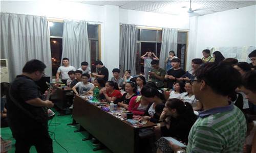 湛江编导艺考生面试应试语言表达技巧