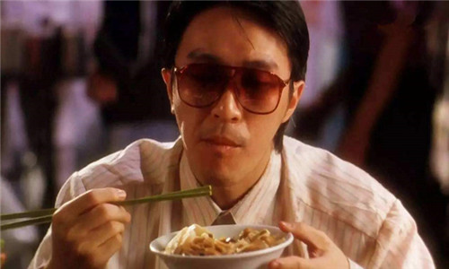 广州传媒艺考培训摄影培训作品分析范文《大眼睛》