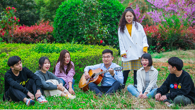 武汉工程科技学院2021年艺术类招生