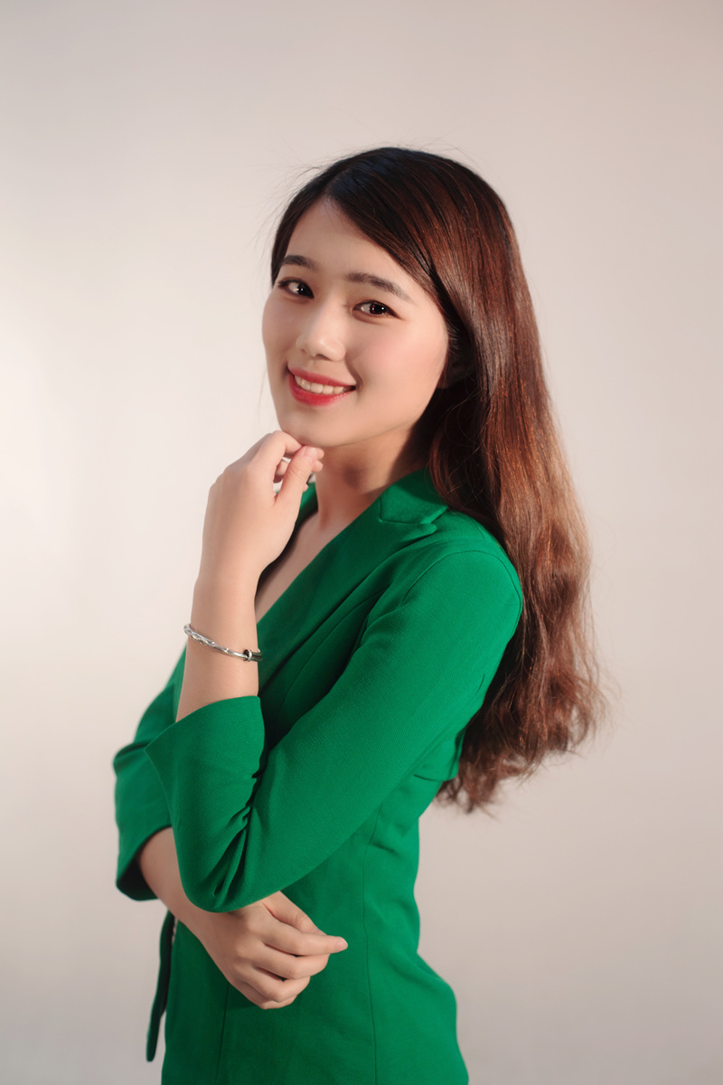 传媒艺考播音林林老师