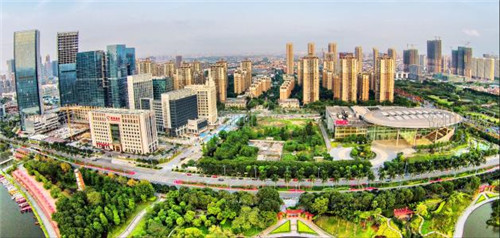 佛山播音主持艺考培训机构