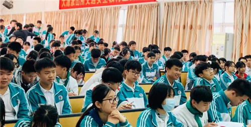 广东2021年中考招生家长关心的招生问答一