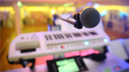  广东编导艺考文艺常识广播的历史与发展 