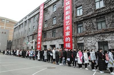 广州传媒艺考培训多芬艺术│影视表演│传媒│播音主持│广播电视编导│戏剧影视文学艺考培训网 广州传媒艺考培训多芬艺术│影视表演│传媒│播音主持│广播电视编导│戏剧影视文学艺考培训网