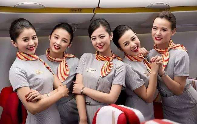 播音与主持艺术(空乘与地面服务方向) 播音与主持艺术(空乘与地面服务方向)