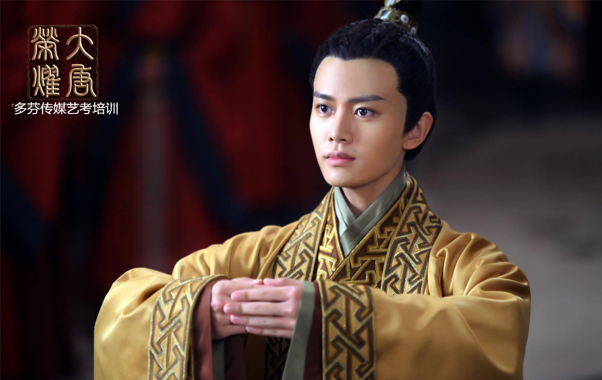 湛江舞蹈高考培训机构_舞蹈艺考曲目及服装怎么选? 湛江舞蹈高考培训机构_舞蹈艺考曲目及服装怎么选?