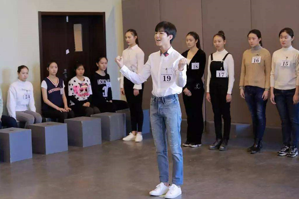 播音主持影视表演自我介绍