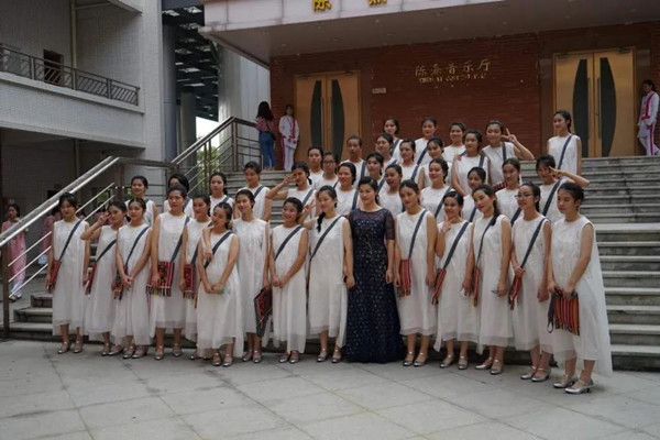 2021年肇庆学院附属中学高一艺体特长生招生简章